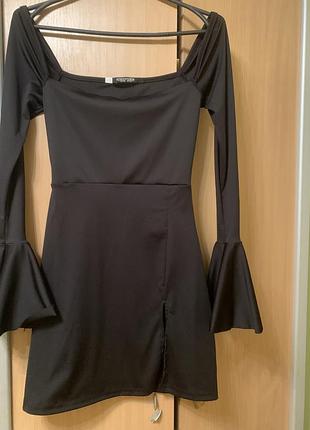 Чорна міні сукня