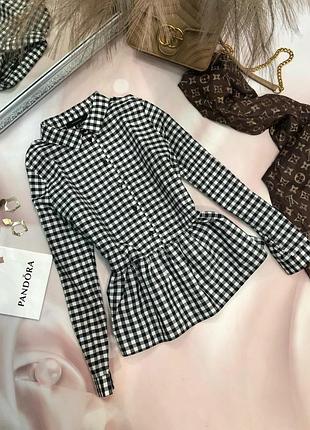 Интересная рубашка с баской