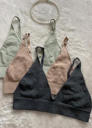 Набір натільних топів в рубчик