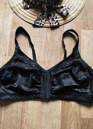 Шикарный бюстгальтер с кружевом без косточек marlon
