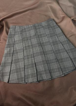 Спідничка у клітинку