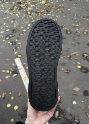 Жіночі шкіряні чорні зимові черевики натуральна шкіра чоботи ботинки застібка