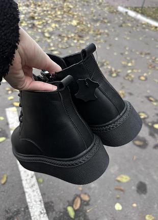 Жіночі шкіряні чорні зимові черевики натуральна шкіра чоботи ботинки застібка