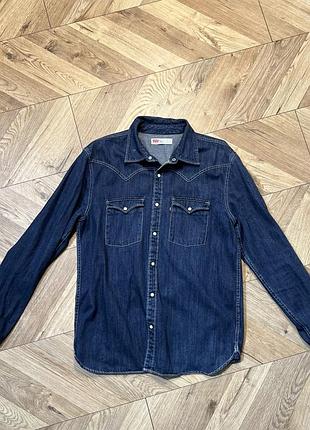 Продам джинсову рубашку levis l/ xl