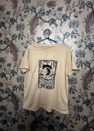 Бежева футболка з картою таро