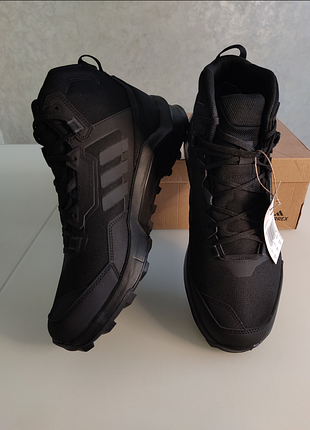 Мужские ботинки adidas. оригинал.