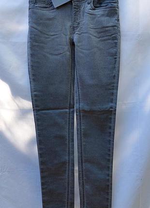 Новые джинсы. размер 44-46