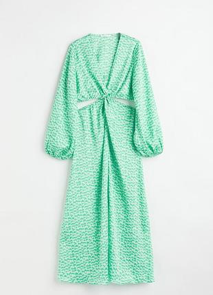 Сукня з відкритими боками