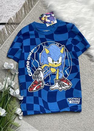 Нова футболка