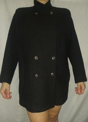 Пальто жокет