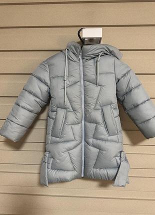 Зимовий теплий пуховик для дівчинки 5-6 р ( 116/122 см)
