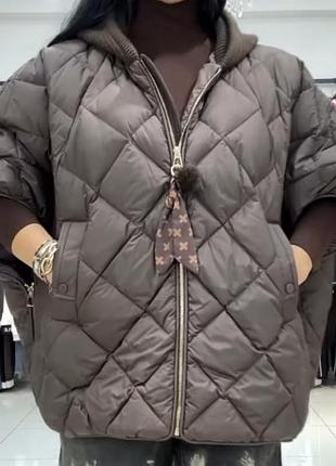 Нереально бомбезні жилетки ,ексклюзив, натуральний пух,люкс якість,шоколад і чорна .