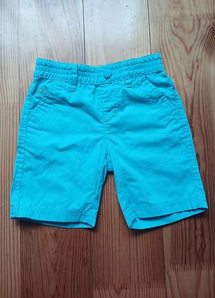 Голубые шорты