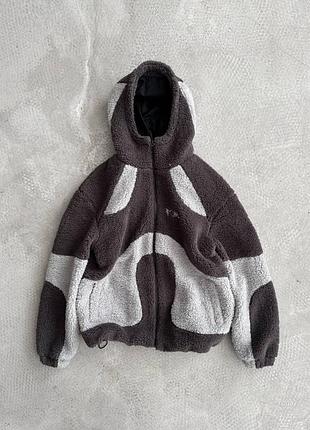 Мужской свитер качественная ткань удобна на осень