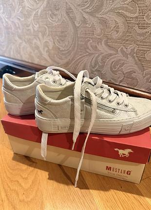 Кеди mustang