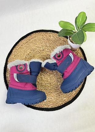 Зимові чоботи для дівчинки