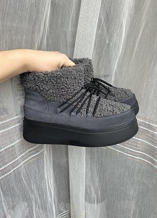 Зимові черевики трендові 41 розмір