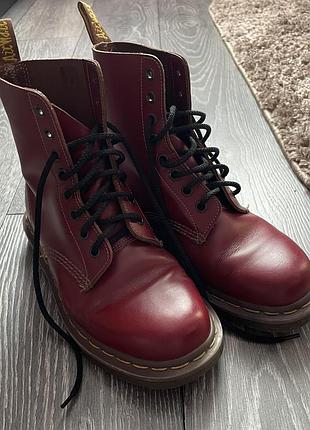 Мартінси черевики бордові dr. martens