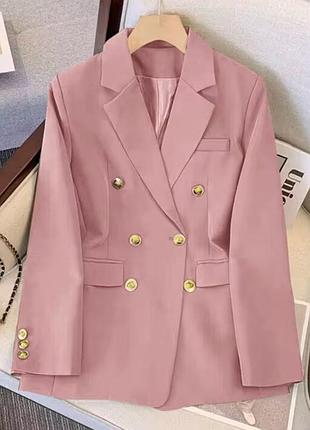 Стильний класичний піджак – елегантність, що ніколи не виходить із моди! 💼✨