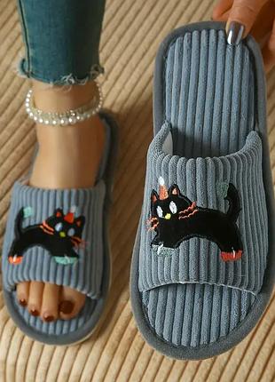 Тапочки сіріі з котиком