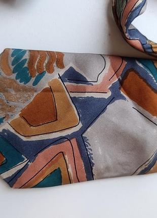 Шелковый галстук абстракция.