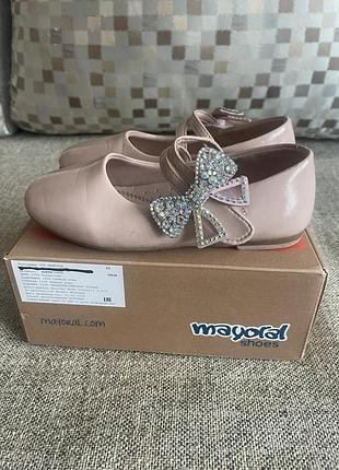 Черевики на дівчинку