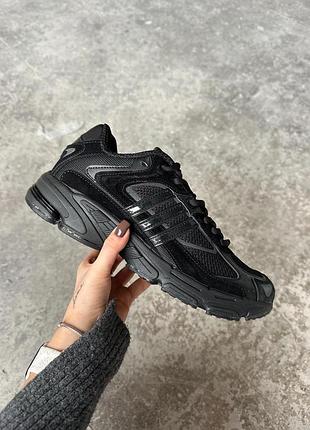 Кроссовки женские / мужские черные замшевые осенние весенние