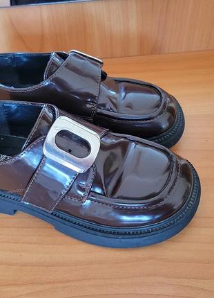 Лофери для дівчинки