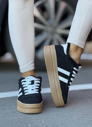 Зимові жіночі кеди