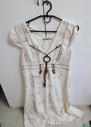 Сукня гарна в хорошому стані