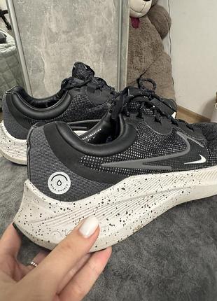 Кросівки nike 6