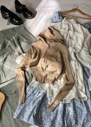 Бежевий зіп лонг у рубчик