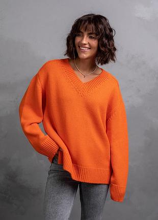 Помаранчевий светр з преміальної вовняної пряжі з v-образним вирізом