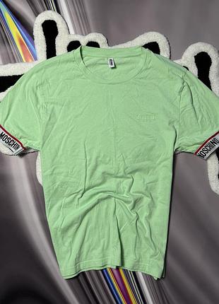 Футболка moschino