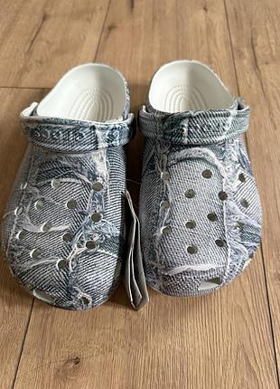 Крокси жіночі синие crocs classic denim clog розмір 38-39