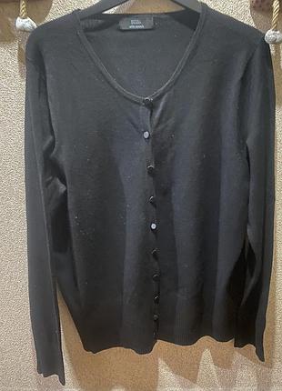 Чорна кофта на ґудзиках 6