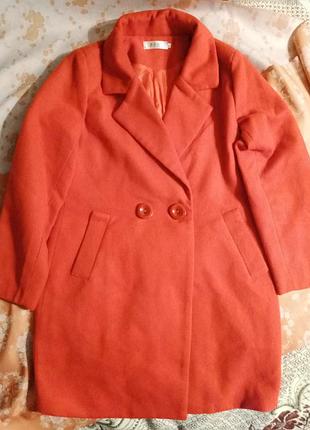 Пальто осеннее