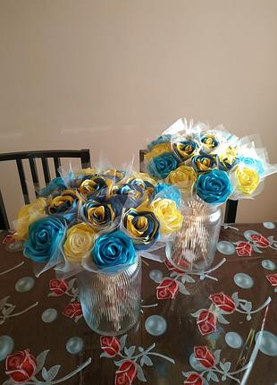 Атласная роза