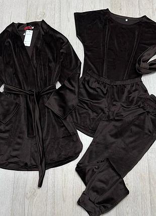 Пижама велюровая из 5 предметов