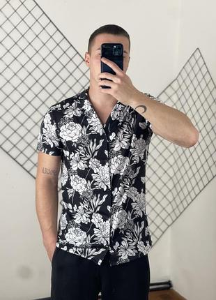 Чорно біла гавайка boohooman в квітковий принт, квіти, шведка, літня сорочка, теніска