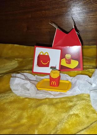 Хеппи мил мини mcdonald's мины макдональдс фигурки поднес картофель фри.