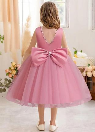 Невероятно нежное праздничное платье для девочки с жемчужинами и бантом 120 (5-6 лет)