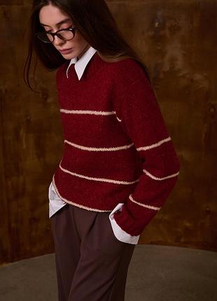 Бордовий светр у смужку з преміальної вовняної пряжі