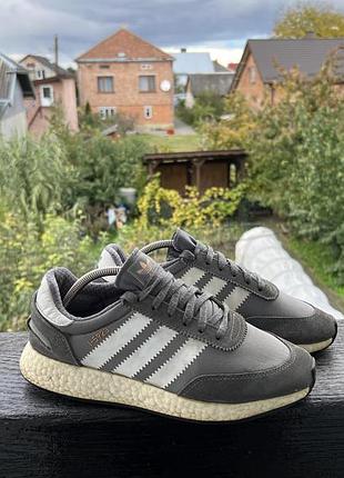 Кросівки adidas iniki