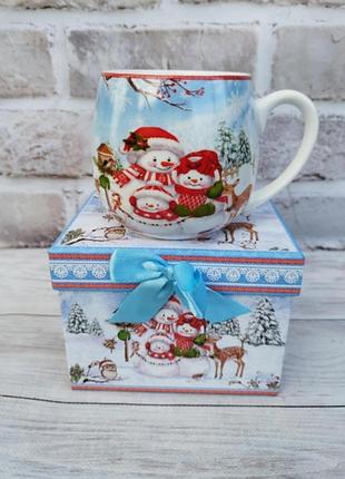 Чашка новогодняя winter story фарфоровая в подарочной коробке 420 мл r33360