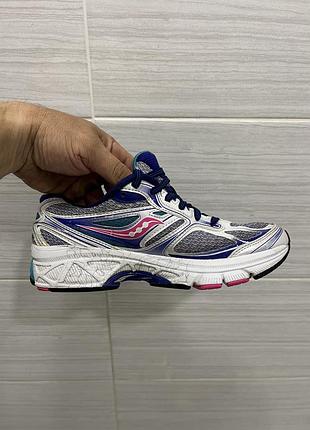 Кросівки бігові saucony