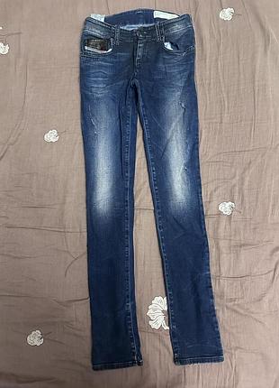 Джинси жiночi diesel