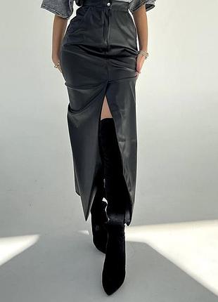 Жіноча шкіряна спідниця