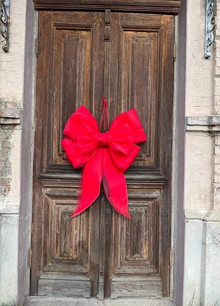 Великий червоний бант для декору дверей, автомобіля або вітрини — святковий бант із фатином, ручна робота