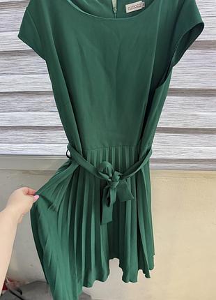 Жіноча сукня